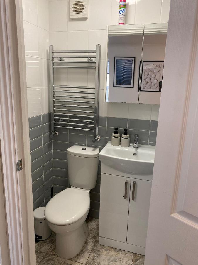 February Bliss Special, Unwind In Style With Our Exclusive Sa Promo, Book Now London Exterior photo